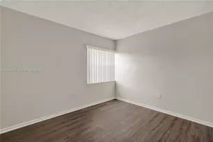 9390 W Flagler St, Miami, FL 33174 - Photo 23