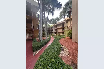 10845 SW 112th Ave #211, Miami, FL 33176 - Photo 17
