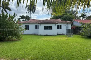 2155 Biarritz Dr, Miami Beach, FL 33141 - Photo 15