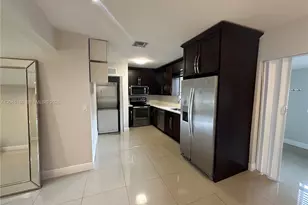 2155 Biarritz Dr, Miami Beach, FL 33141 - Photo 3