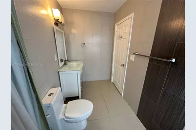 2155 Biarritz Dr, Miami Beach, FL 33141 - Photo 13