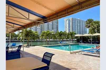 220 Kings Point Dr #502, Sunny Isles Beach, FL 33160 - Photo 19