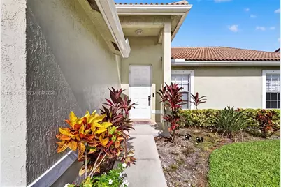 4461 NW 20th Ave, Oakland Park, FL 33309 - Photo 5