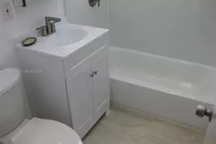 1520 NE 14th St, Homestead, FL 33033 - Photo 7