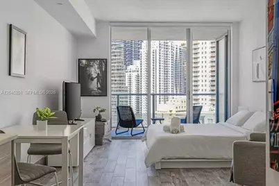 1300 Brickell Bay Dr #2713, Miami, FL 33131 - Photo 11