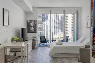 1300 Brickell Bay Dr, Miami, FL 33131 - Photo 11