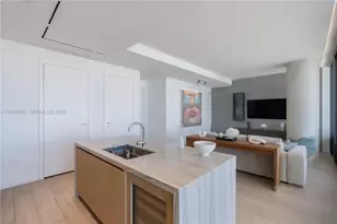 8701 Collins Ave, Miami Beach, FL 33154 - Photo 13