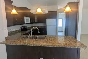 12335 SW 193rd St, Miami, FL 33177 - Photo 5