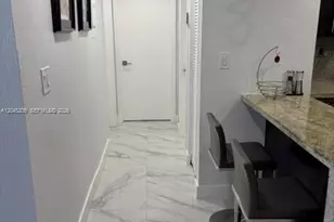9686 Fontainebleau Blvd, Miami, FL 33172 - Photo 9