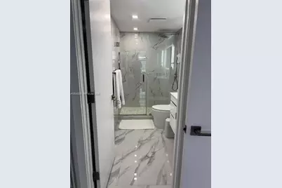 9686 Fontainebleau Blvd #504, Miami, FL 33172 - Photo 13