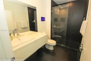 950 Brickell Bay Dr, Miami, FL 33131 - Photo 31