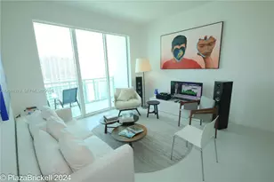950 Brickell Bay Dr, Miami, FL 33131 - Photo 9