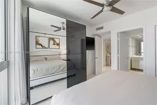 475 Brickell Ave, Miami, FL 33131 - Photo 29