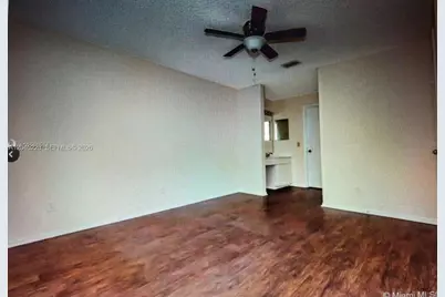 1040 Coral Club Dr #1040, Coral Springs, FL 33071 - Photo 7