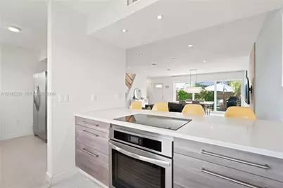 7334 Gary Ave #7334, Miami Beach, FL 33141 - Photo 5
