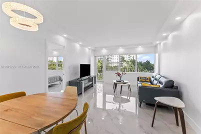 3250 NE 28th St #403, Fort Lauderdale, FL 33308 - Photo 7