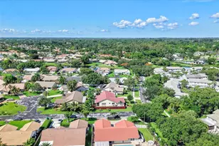 4870 Hawkes Bluff Ave, Davie, FL 33331 - Photo 35