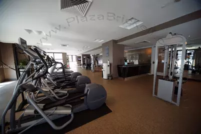 950 Brickell Bay Dr #5000, Miami, FL 33131 - Photo 37