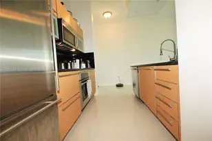 950 Brickell Bay Dr, Miami, FL 33131 - Photo 13
