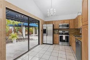 8165 NW 187th Terrace, Hialeah, FL 33015 - Photo 9