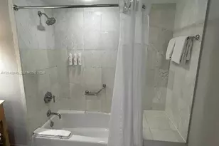 18683 Collins Ave, Sunny Isles Beach, FL 33160 - Photo 17