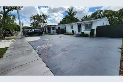 734 W 32nd St #734, Hialeah, FL 33012 - Photo 37