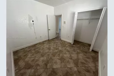 8842 NW 142nd Ln, Miami Lakes, FL 33018 - Photo 21