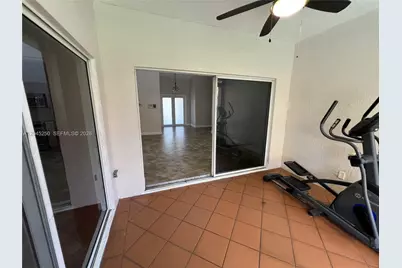 8842 NW 142nd Ln, Miami Lakes, FL 33018 - Photo 27
