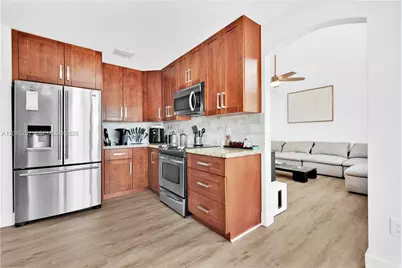 18910 NW 10th Ter, Pembroke Pines, FL 33029 - Photo 27