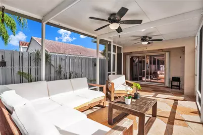 18910 NW 10th Ter, Pembroke Pines, FL 33029 - Photo 13