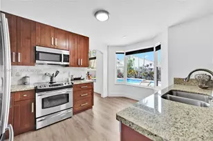 18910 NW 10th Terrace, Pembroke Pines, FL 33029 - Photo 21