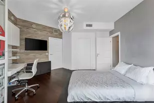 60 SW 13th St, Miami, FL 33130 - Photo 7