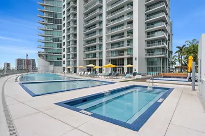 92 SW 3rd St #3608, Miami, FL 33130 - Photo 17