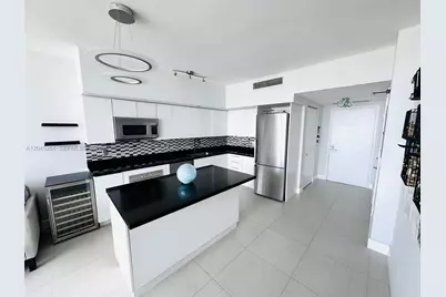 92 SW 3rd St #3608, Miami, FL 33130 - Photo 5