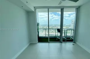 92 SW 3rd St, Miami, FL 33130 - Photo 7