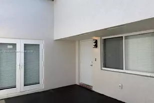 206 NE 1st Ct, Dania Beach, FL 33004 - Photo 3