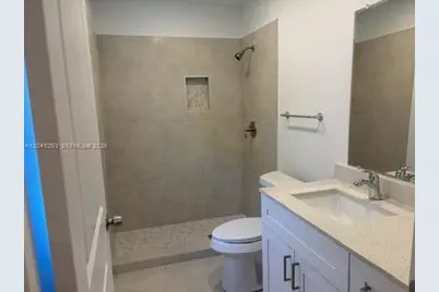 206 NE 1st Ct #1 North, Dania Beach, FL 33004 - Photo 25