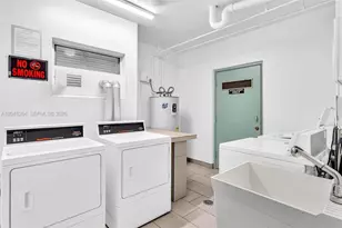 700 NE 14th Ave, Hallandale Beach, FL 33009 - Photo 27