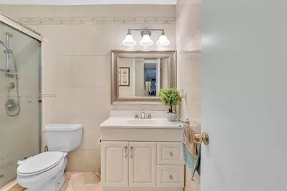 700 NE 14th Ave #307, Hallandale Beach, FL 33009 - Photo 23