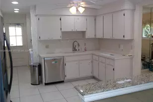 908 Cypress Terrace, Pompano Beach, FL 33069 - Photo 11