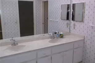 908 Cypress Terrace, Pompano Beach, FL 33069 - Photo 21