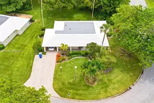 908 Cypress Terrace, Pompano Beach, FL 33069 - Photo 7