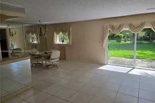 908 Cypress Terrace, Pompano Beach, FL 33069 - Photo 13