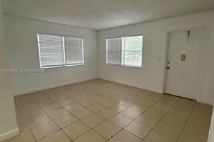 2435 Van Buren St, Hollywood, FL 33020 - Photo 9