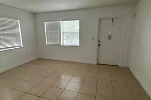 2435 Van Buren St, Hollywood, FL 33020 - Photo 15