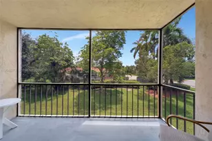 2571 Aragon Blvd, Sunrise, FL 33322 - Photo 9