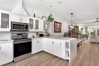 1619 Harrison St, Hollywood, FL 33020 - Photo 1