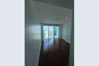 480 NE 30th St #1004, Miami, FL 33137 - Photo 5