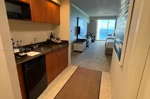 18001 Collins Ave, Sunny Isles Beach, FL 33160 - Photo 23