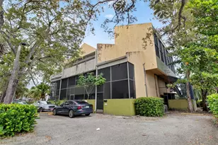 7420 SW 59th Ave, South Miami, FL 33143 - Photo 3